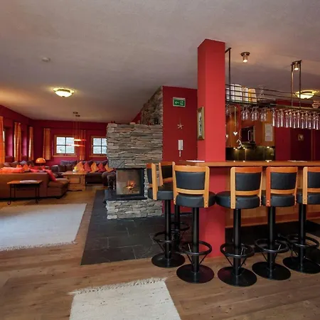 Country House In Sankt Anton Am Arlberg With Sauna Lägenhet